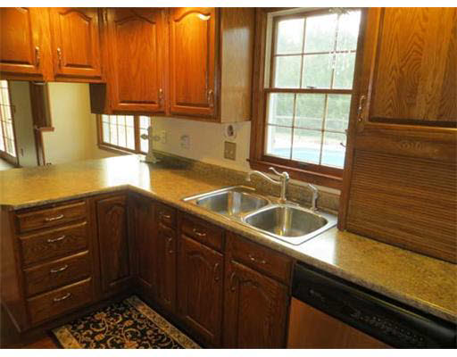 12363 Pennyroyal Ln, Granger, IN 46530 photo 5