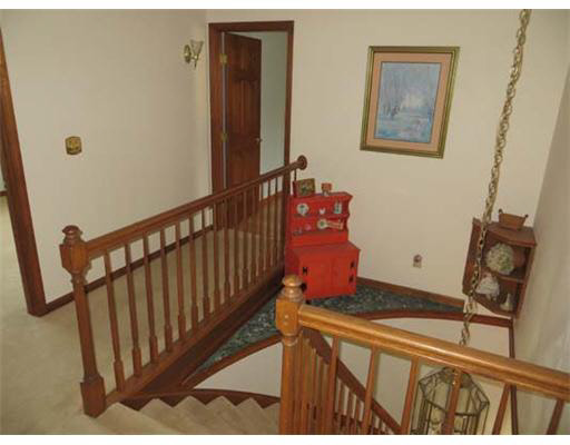 12363 Pennyroyal Ln, Granger, IN 46530 photo 4