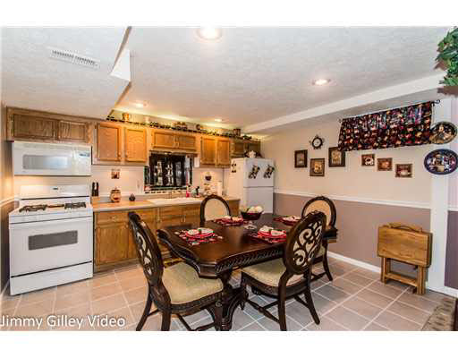 55798 Black Pheasant Dr, Osceola, IN 46561 photo 11