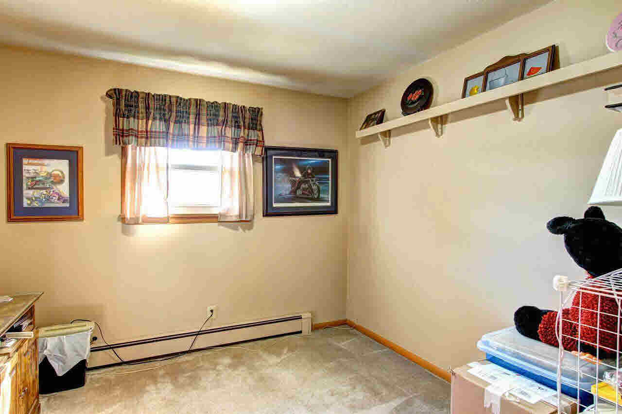 309 S Greene Rd, Goshen, IN 46526 photo 12