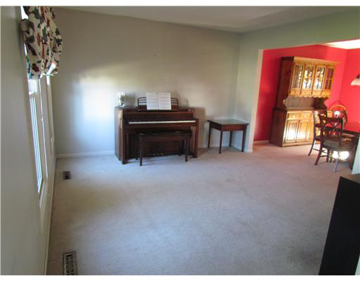 14556 Skybreeze Ct, Granger, IN 46530 photo 9