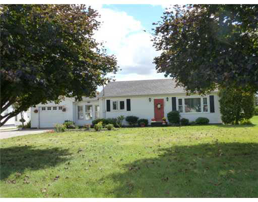 2435 E Market St, Nappanee, IN 46550 photo 1