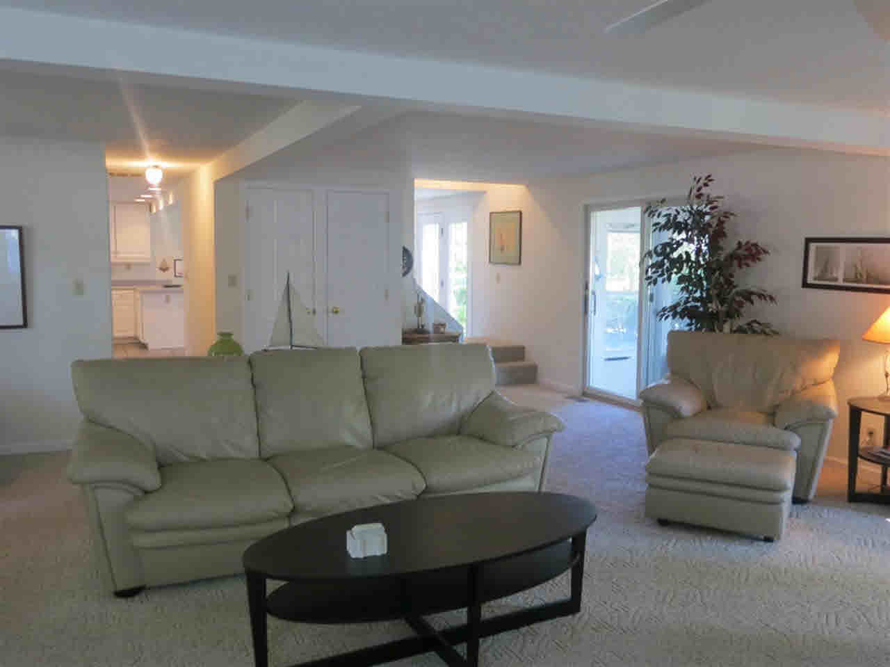 12104 N Mohican Dr, Syracuse, IN 46567 photo 5