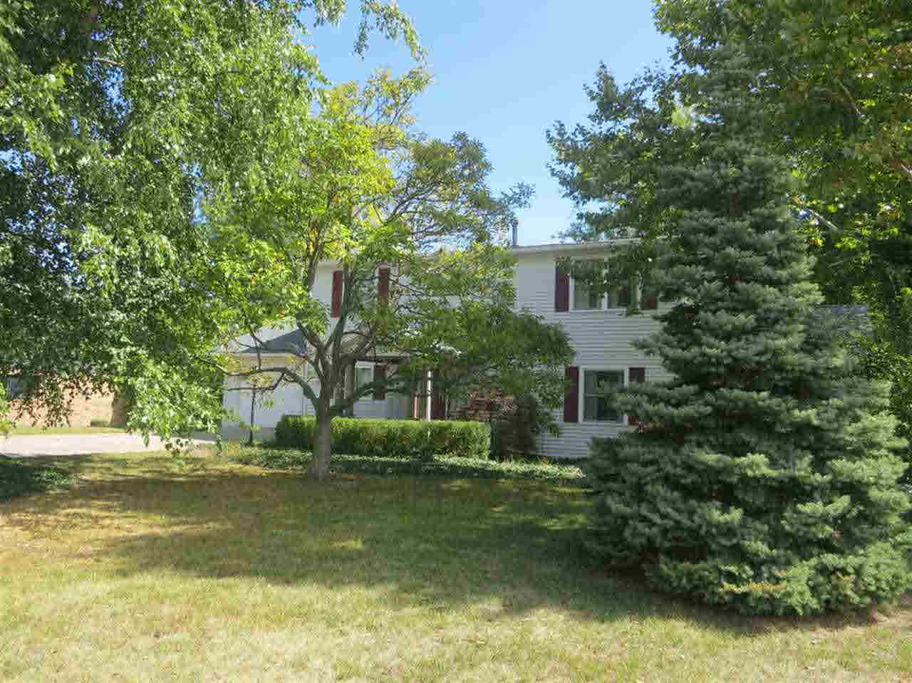 12104 N Mohican Dr, Syracuse, IN 46567 photo 22