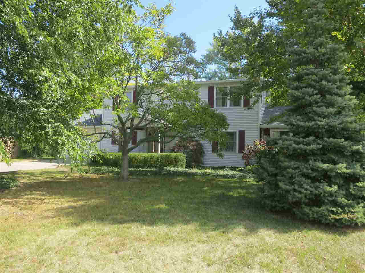 12104 N Mohican Dr, Syracuse, IN 46567 photo 21