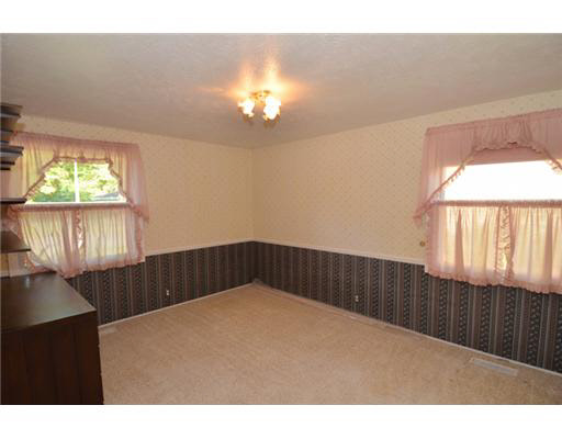 1663 Southbrook Dr, South Bend, IN 46614 photo 17