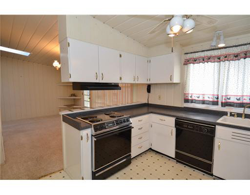 1663 Southbrook Dr, South Bend, IN 46614 photo 10