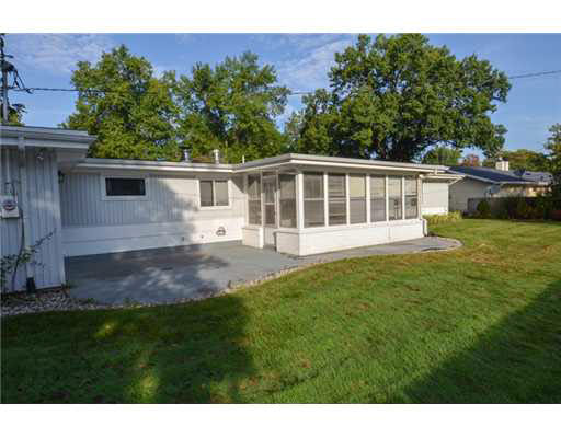 1663 Southbrook Dr, South Bend, IN 46614 photo 22