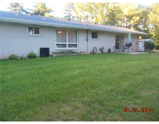 58030 Crumstown Hwy, South Bend, IN 46619 photo 2