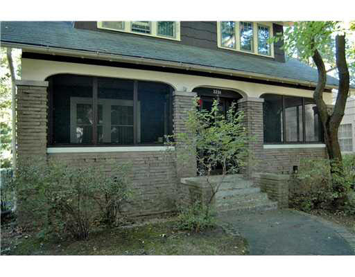 2234 Inglewood Pl, South Bend, IN 46616 photo 2
