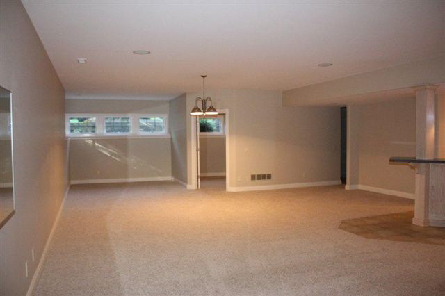 1741 S Meadow Dr, Warsaw, IN 46580 photo 14