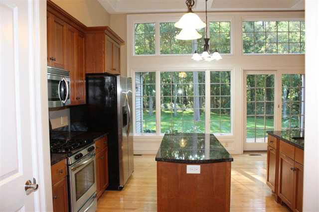 1741 S Meadow Dr, Warsaw, IN 46580 photo 8