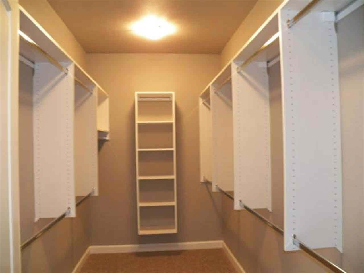 57776 Hillside Dr, Goshen, IN 46528 photo 17
