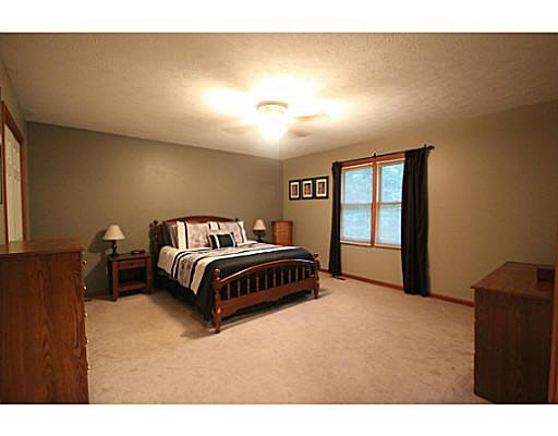 52303 Chatem Ct, Granger, IN 46530 photo 13