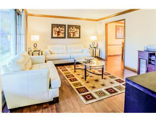 51633 Trailwood Ct, Granger, IN 46530 photo 3