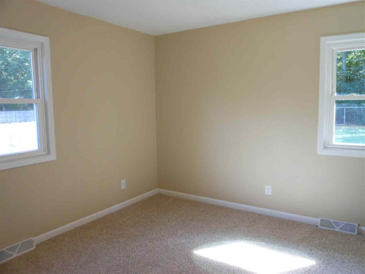 25610 Meadow Oak Ln, Elkhart, IN 46514 photo 6