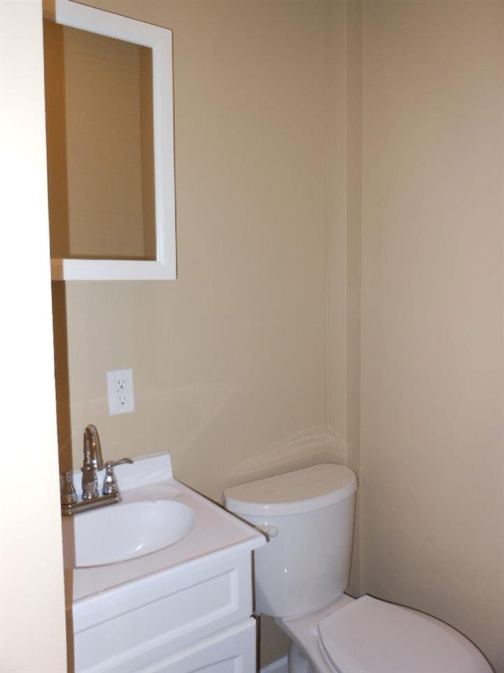 25610 Meadow Oak Ln, Elkhart, IN 46514 photo 9