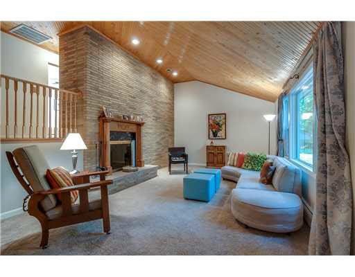 19200 Summers Dr, South Bend, IN 46637 photo 3