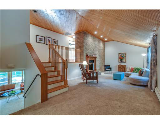 19200 Summers Dr, South Bend, IN 46637 photo 2