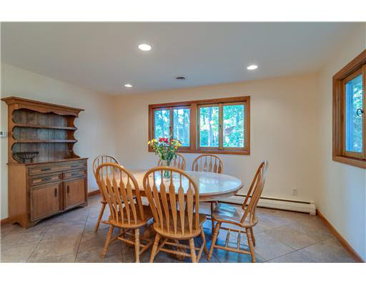 19200 Summers Dr, South Bend, IN 46637 photo 9