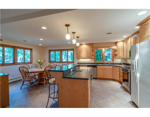 19200 Summers Dr, South Bend, IN 46637 photo 5