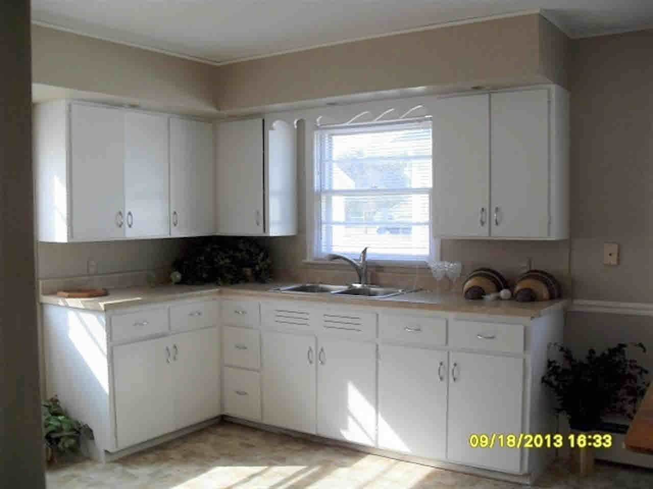 219 Meisner Ave, Elkhart, IN 46514 photo 3