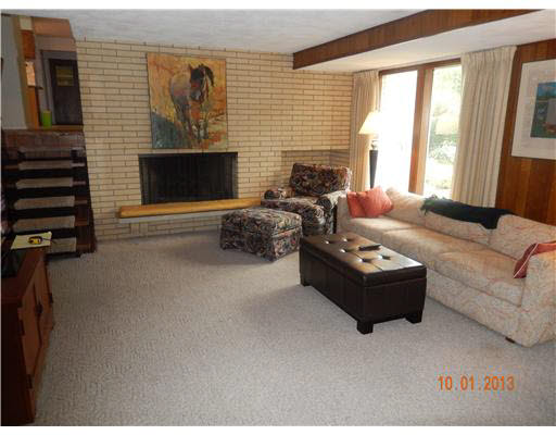 1901 Ridgewood Cir, South Bend, IN 46617 photo 9