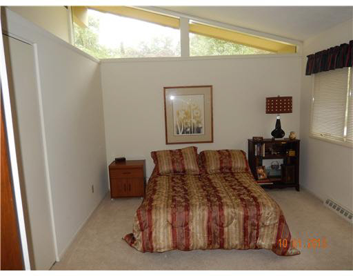 1901 Ridgewood Cir, South Bend, IN 46617 photo 6