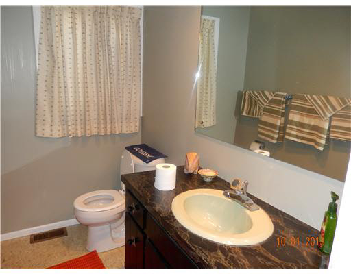1901 Ridgewood Cir, South Bend, IN 46617 photo 12