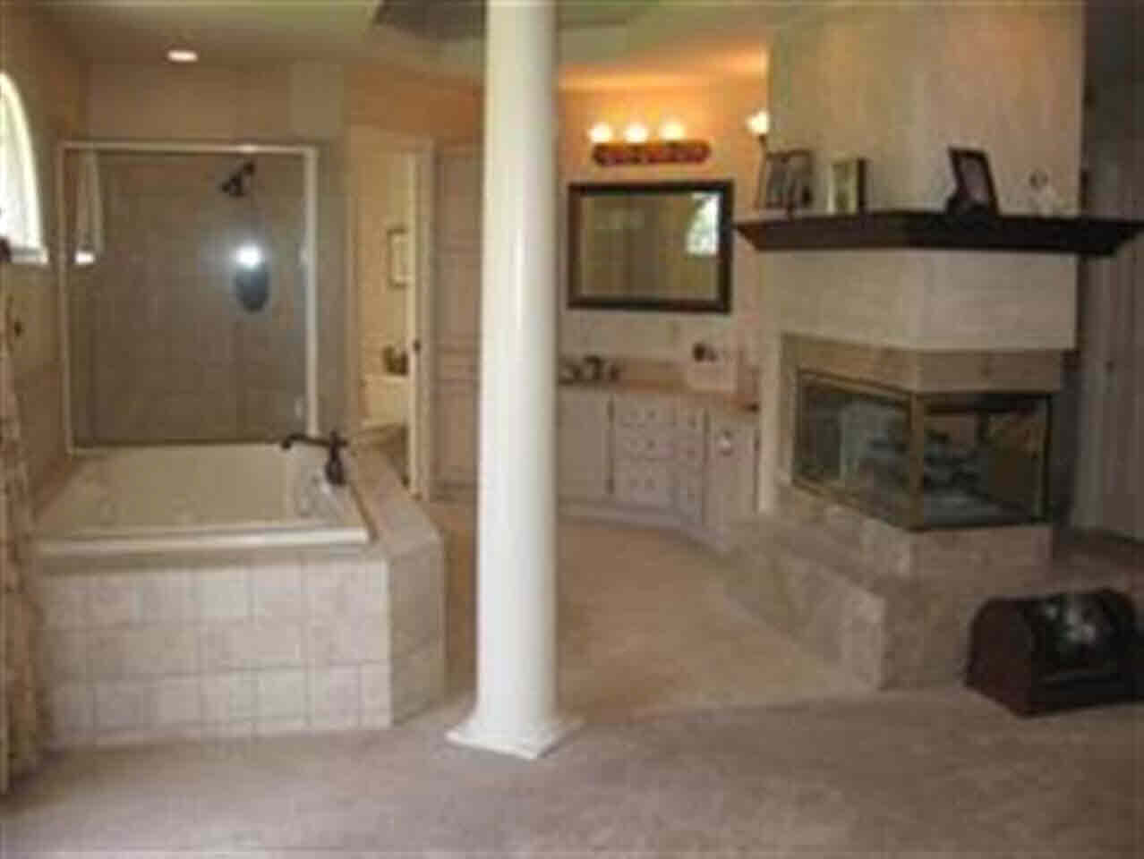 23252 Bluff Crest Dr, Elkhart, IN 46516 photo 10