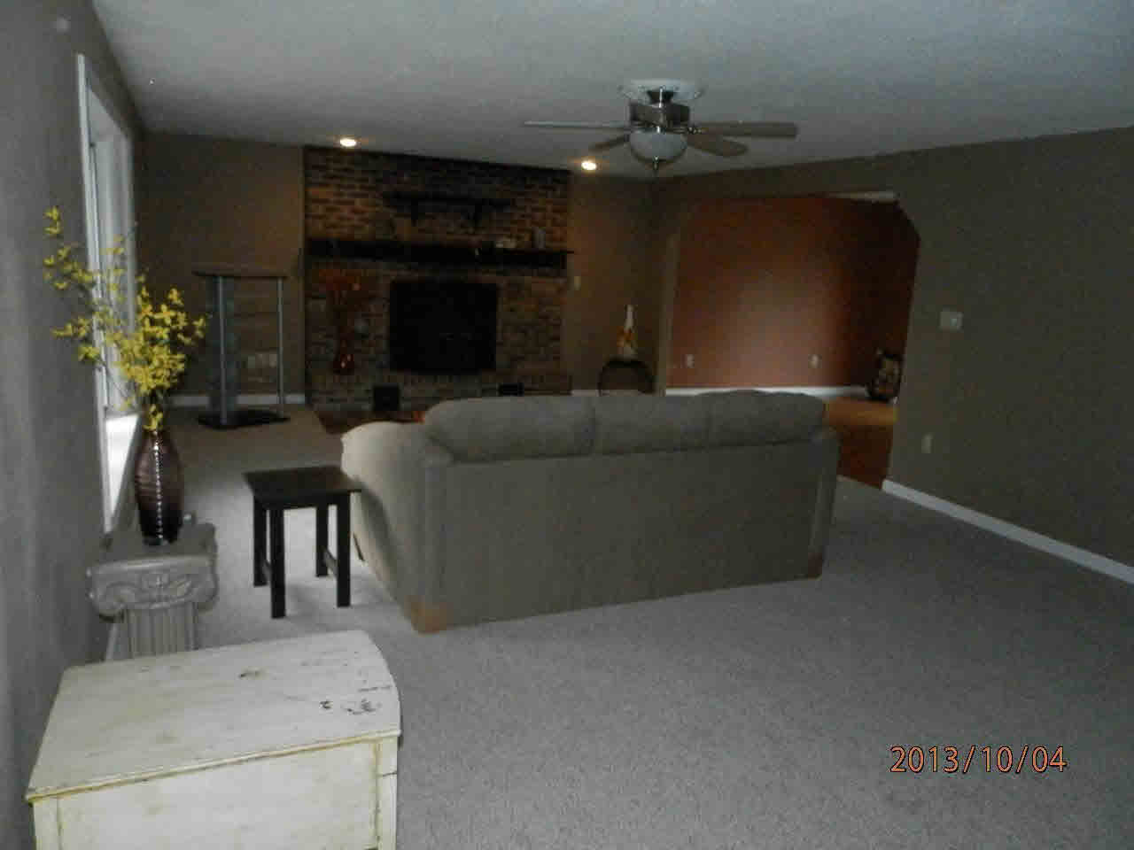 7195 S 200 E, Wolcottville, IN 46795 photo 9