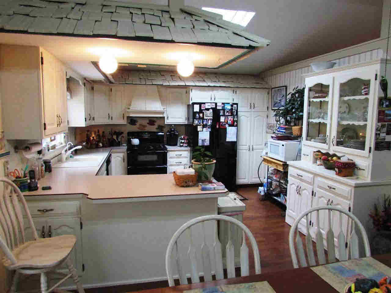 7275 W 350 N, Shipshewana, IN 46565 photo 9