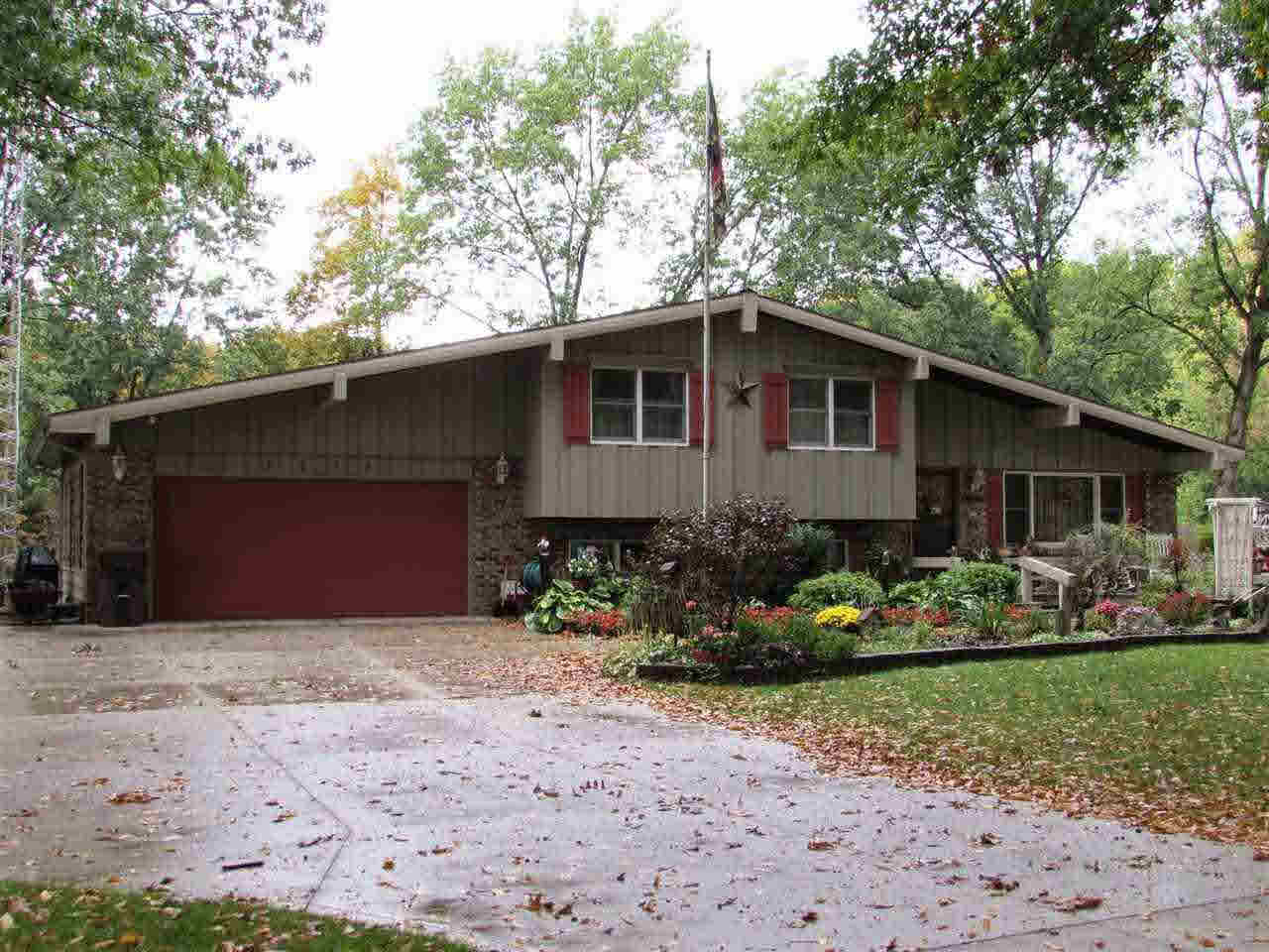7275 W 350 N, Shipshewana, IN 46565 photo 2