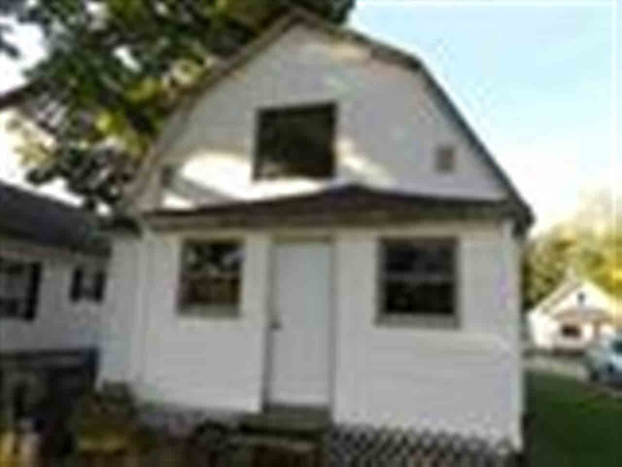 513 W Wolf Ave, Elkhart, IN 46516 photo 4