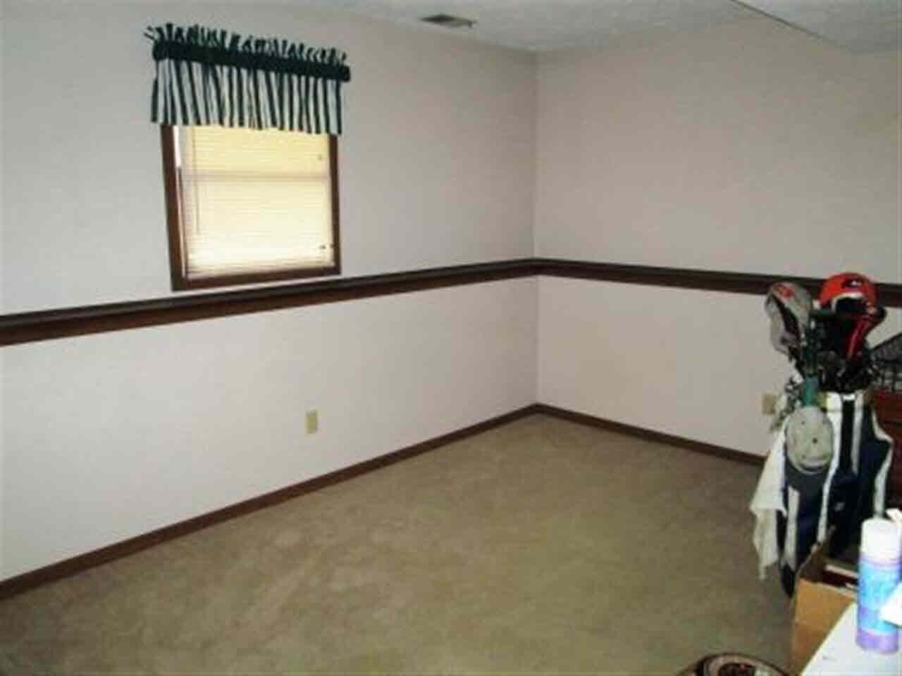 206 Hawthorne Dr, Goshen, IN 46526 photo 16