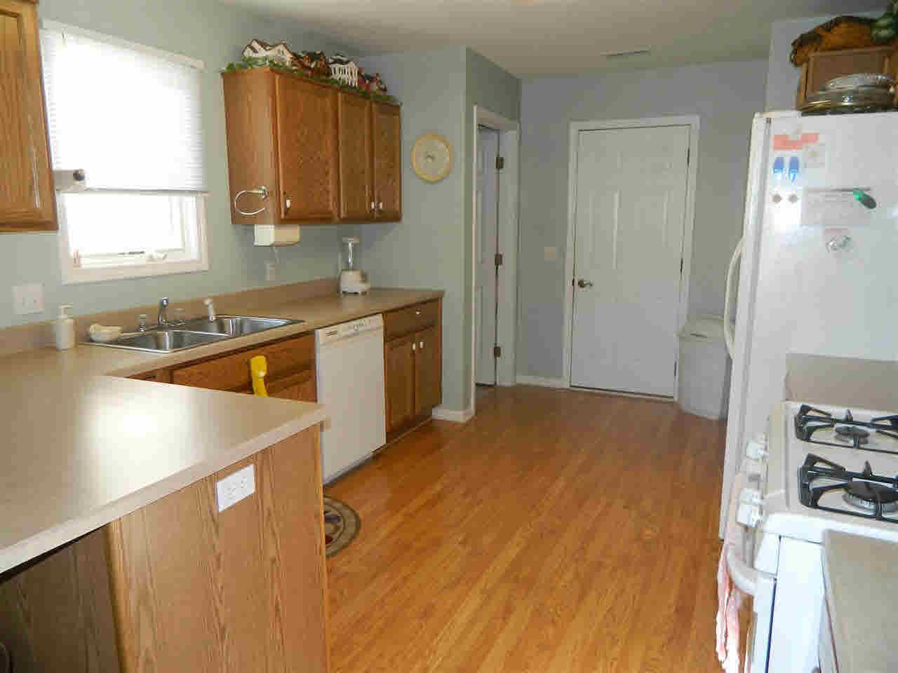 3705 Shawnee Dr, Warsaw, IN 46582 photo 6