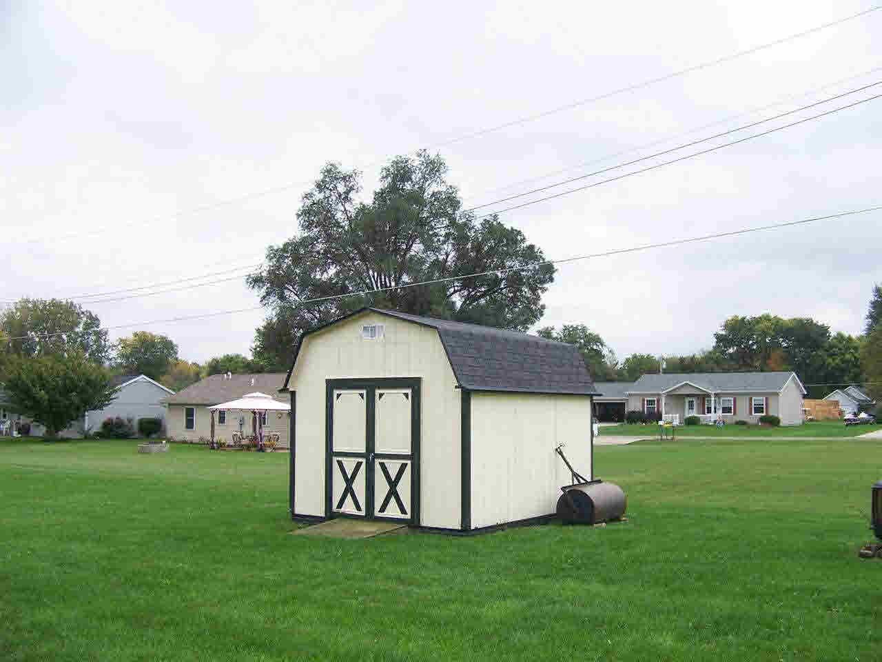 9227 E Snow White Rd, Syracuse, IN 46732 photo 11
