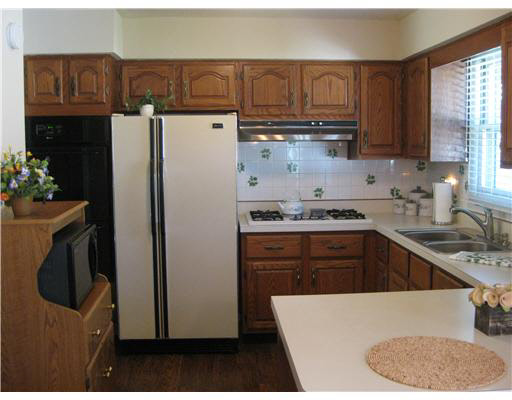 19595 Old Ridge Rd, South Bend, IN 46614 photo 5