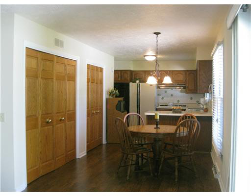 19595 Old Ridge Rd, South Bend, IN 46614 photo 8
