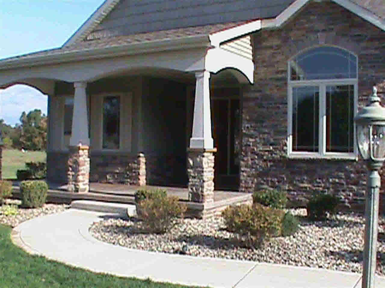28477 Twain Dr, Elkhart, IN 46514 photo 3