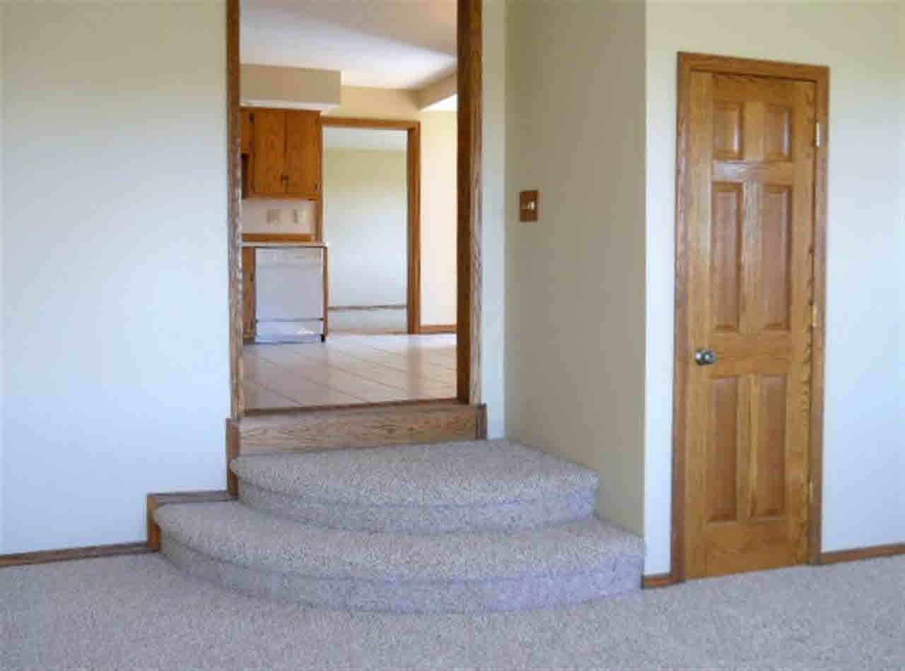 8011 N Harper Rd, Leesburg, IN 46538 photo 10