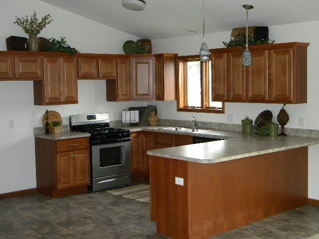 4441 N Aspen Dr, Warsaw, IN 46582 photo 2
