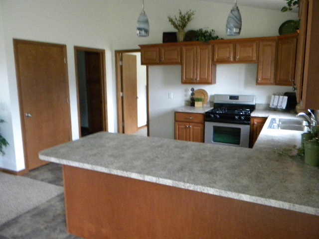 4441 N Aspen Dr, Warsaw, IN 46582 photo 4