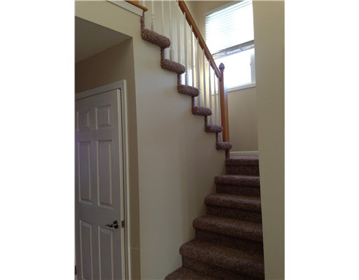 52358 Greenfield Manor Dr, Granger, IN 46530 photo 4