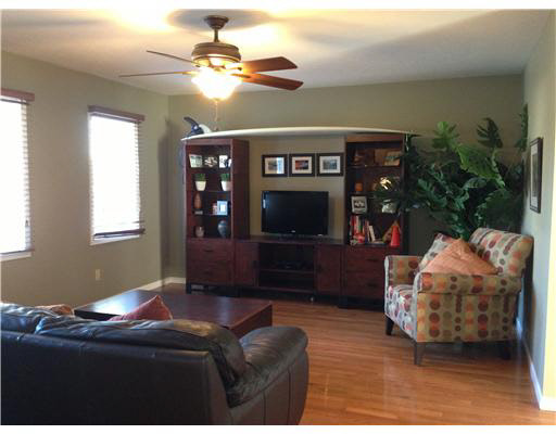 52358 Greenfield Manor Dr, Granger, IN 46530 photo 6