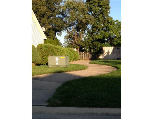 52358 Greenfield Manor Dr, Granger, IN 46530 photo 18