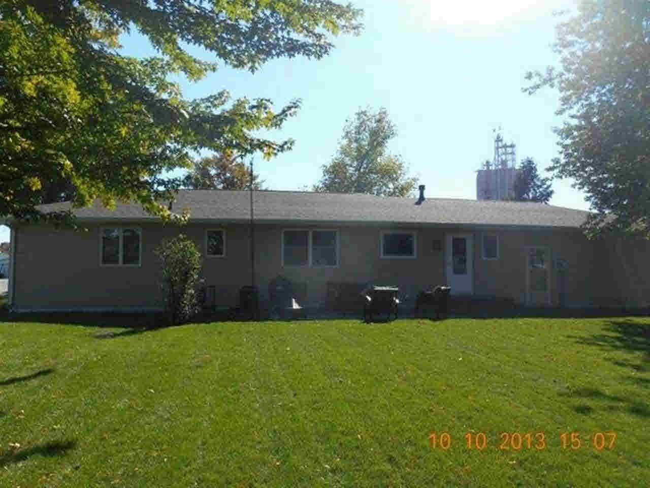 410 W Harrison St, Mentone, IN 46539 photo 25
