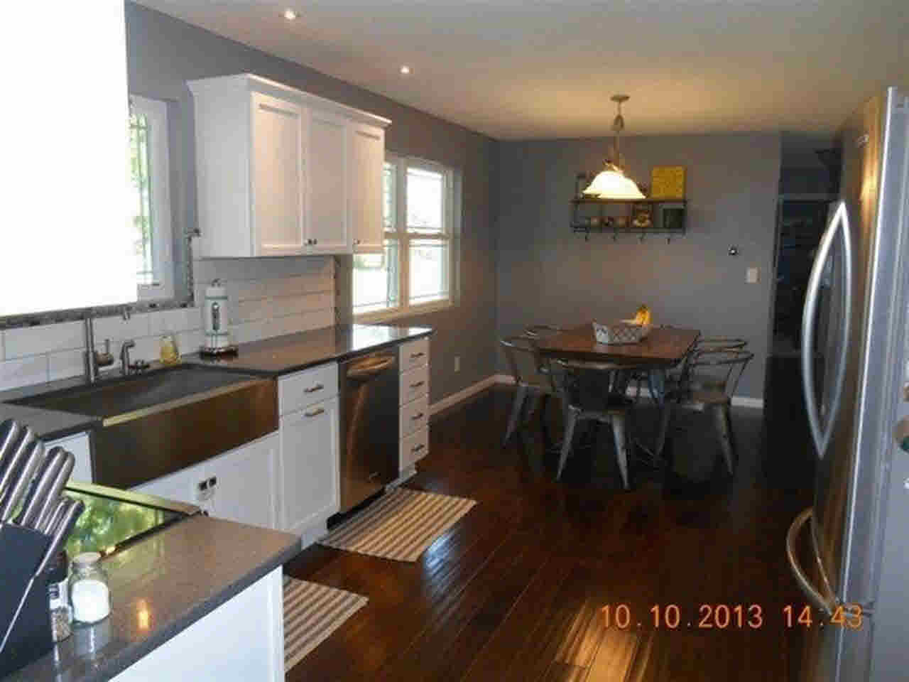 410 W Harrison St, Mentone, IN 46539 photo 5