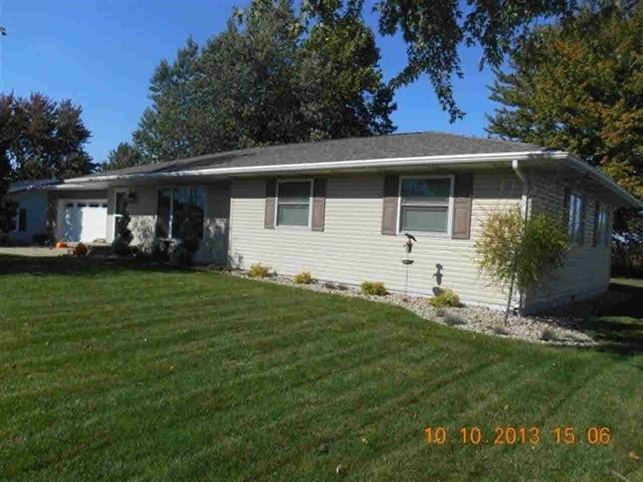 410 W Harrison St, Mentone, IN 46539 photo 19