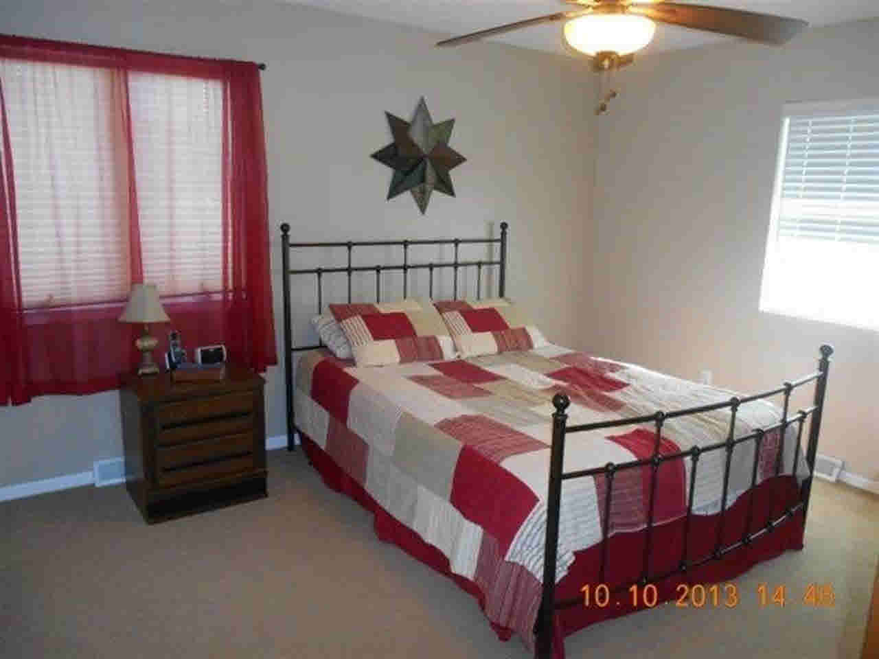 410 W Harrison St, Mentone, IN 46539 photo 10